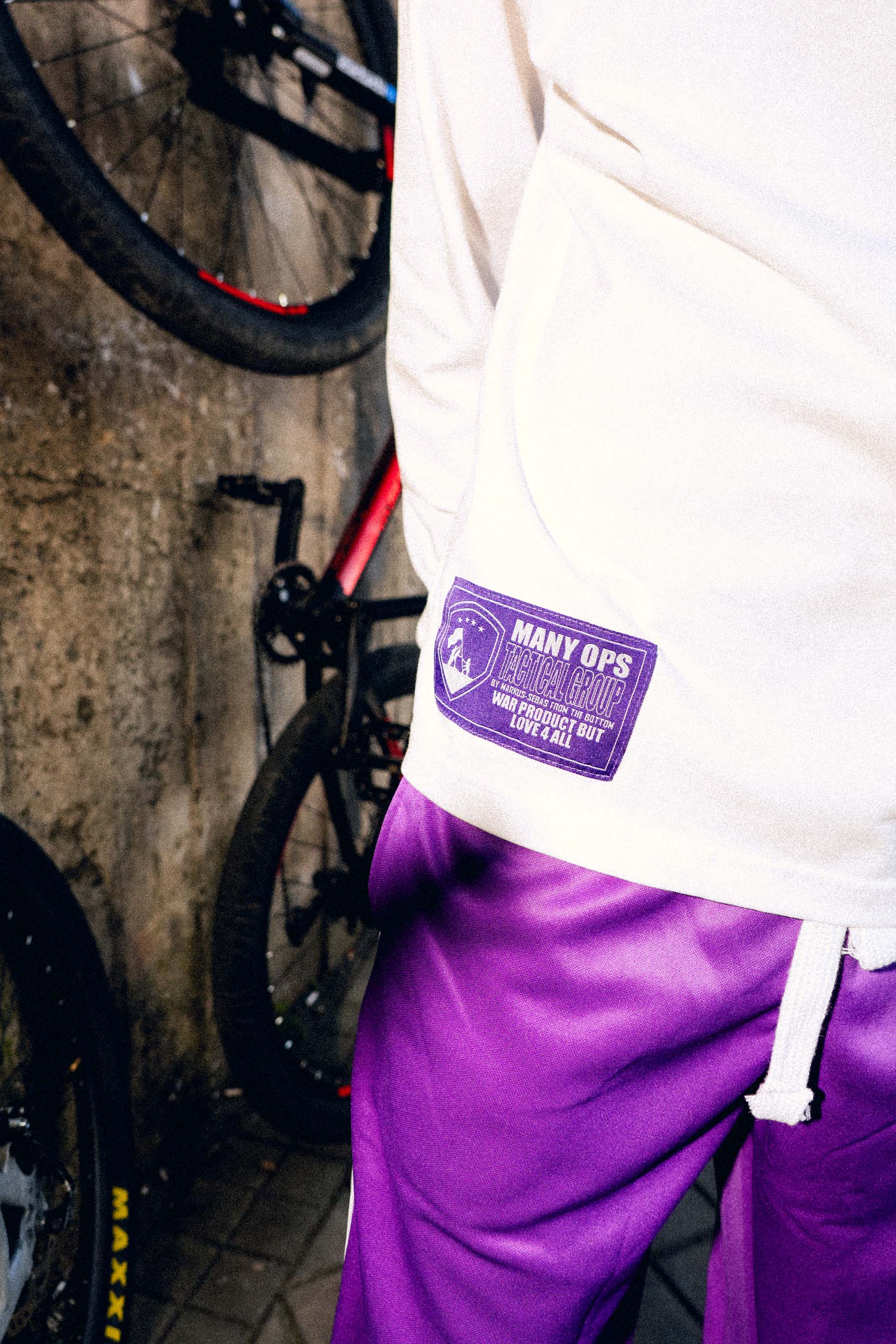 WHITE JAY Z LONG-SLEEVE