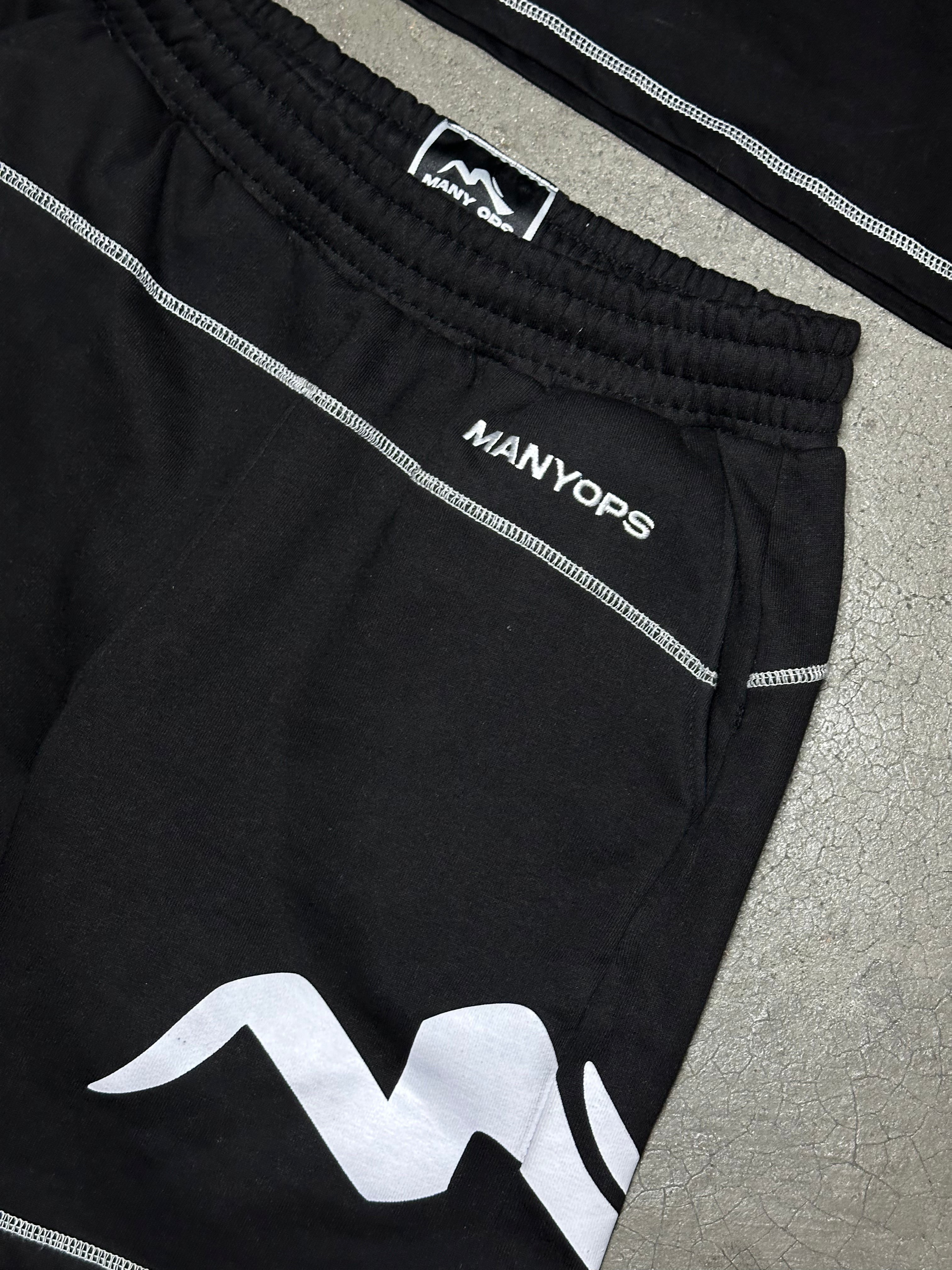 BASIC SHORT BLACK